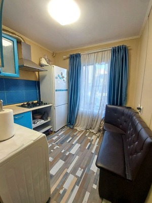 Продам однокомнатную (1-комн.) квартиру, Весенняя ул, 15, Чехов г