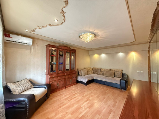 Продам трехкомнатную (3-комн.) квартиру, Тарчокова ул, 28, Нальчик г