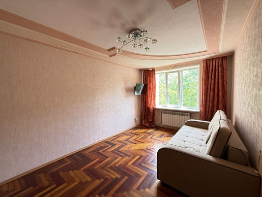 Продам трехкомнатную (3-комн.) квартиру, Тарчокова ул, 28, Нальчик г