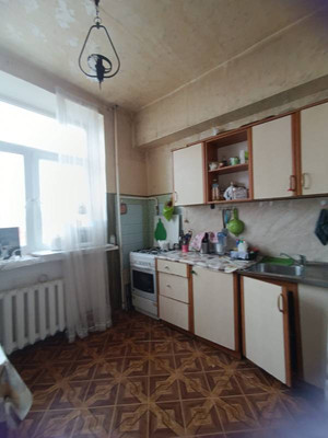 Продам трехкомнатную (3-комн.) квартиру, Профсоюзная ул, 7/12, Москва г