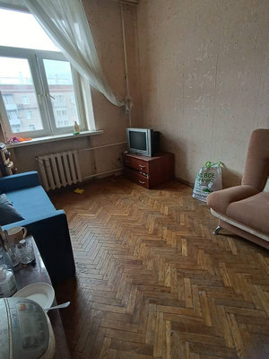 Продам трехкомнатную (3-комн.) квартиру, Профсоюзная ул, 7/12, Москва г