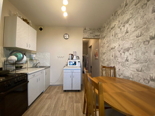 Продам однокомнатную (1-комн.) квартиру, Кадырова ул, 8, Москва г