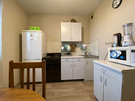 Продам однокомнатную (1-комн.) квартиру, Кадырова ул, 8, Москва г