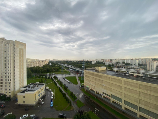 Продам однокомнатную (1-комн.) квартиру, Кадырова ул, 8, Москва г