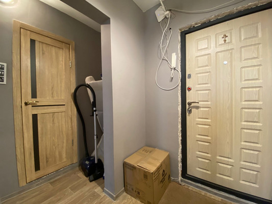 Продам однокомнатную (1-комн.) квартиру, Кадырова ул, 8, Москва г