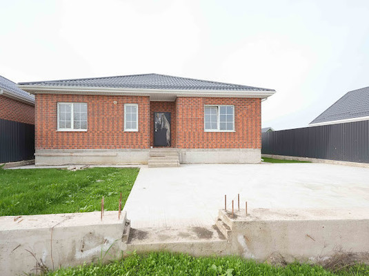 Продам дом, Площадь Памяти ул, Козет аул, 0 км от города