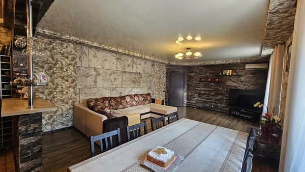 Продам дом, Автомобилистов ул, 289, Белореченск г, 0 км от города