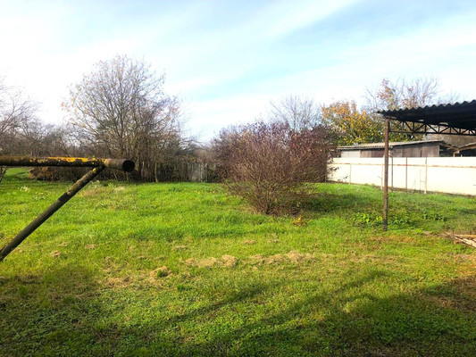 Продам дом, Крестьянская ул, 30, Апшеронск г, 0 км от города