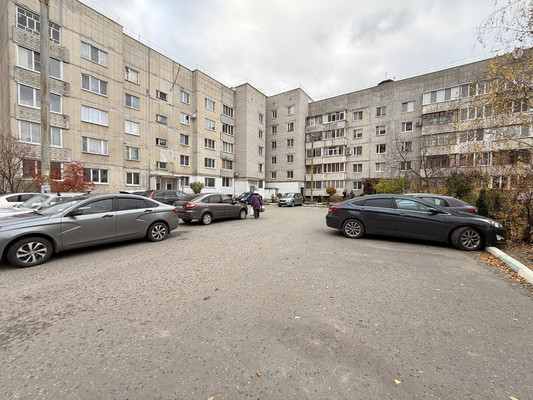 Продам трехкомнатную (3-комн.) квартиру, Карла Либкнехта ул, 83, Йошкар-Ола г