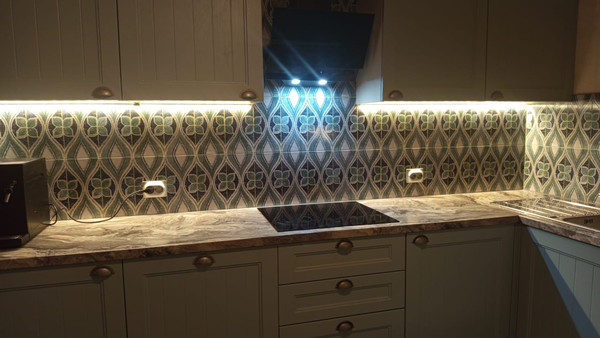 Продам многокомнатную квартиру, Старорусский пр-кт, 8к2, Шушары п