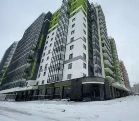 Продам многокомнатную квартиру, Старорусский пр-кт, 8к2, Шушары п