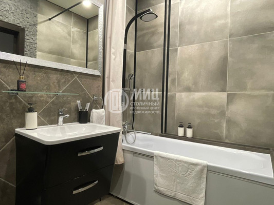 Продам однокомнатную (1-комн.) квартиру, Овражная ул, 47, Новоивановское рп