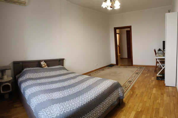 Продам двухкомнатную (2-комн.) квартиру, Маковского ул, 16, Одинцово г