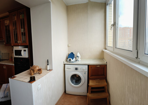 Продам двухкомнатную (2-комн.) квартиру, Маковского ул, 16, Одинцово г