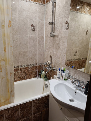 Продам двухкомнатную (2-комн.) квартиру, Маковского ул, 16, Одинцово г