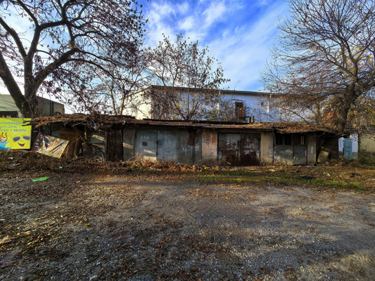 Продам трехкомнатную (3-комн.) квартиру, Ахохова ул, 139, Нальчик г