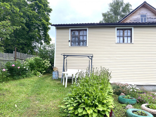 Продам дом, Центральная ул, Новая Середка д, 0 км от города