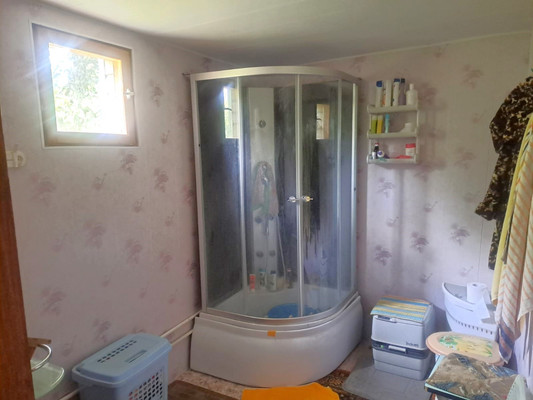 Продам дом, Центральная ул, Новая Середка д, 0 км от города