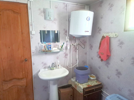 Продам дом, Центральная ул, Новая Середка д, 0 км от города