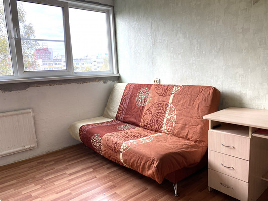 Продам комнату в 3-комн. квартире, Поликарпова аллея, 8ак1, Санкт-Петербург г