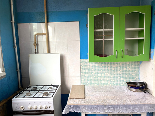 Продам комнату в 3-комн. квартире, Поликарпова аллея, 8ак1, Санкт-Петербург г