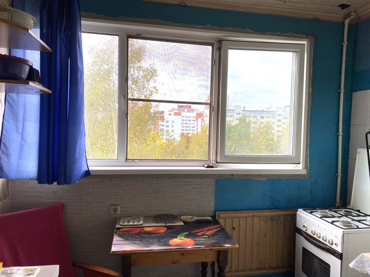 Продам комнату в 3-комн. квартире, Поликарпова аллея, 8ак1, Санкт-Петербург г