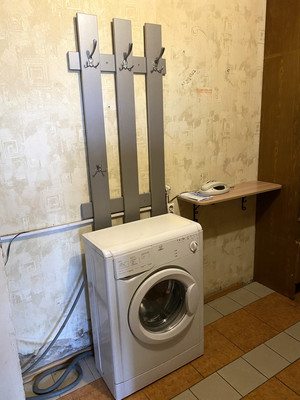 Продам комнату в 3-комн. квартире, Поликарпова аллея, 8ак1, Санкт-Петербург г