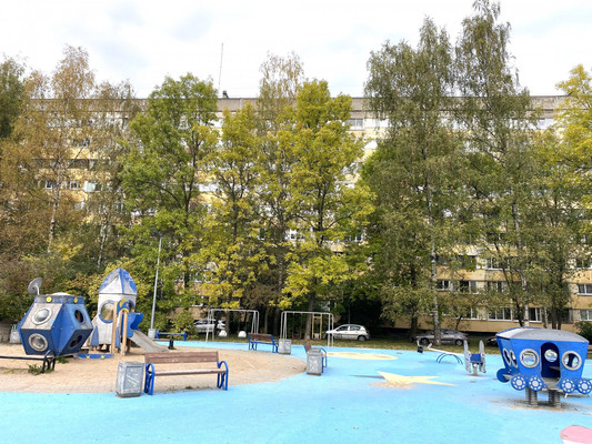 Продам комнату в 3-комн. квартире, Поликарпова аллея, 8ак1, Санкт-Петербург г