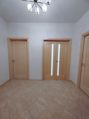 Продам двухкомнатную (2-комн.) квартиру, Меридианная ул, 4, Казань г