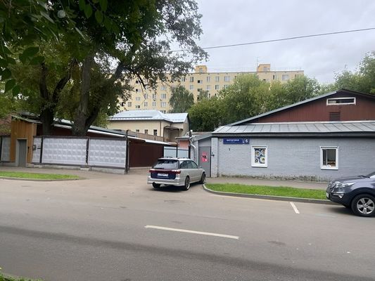 Продам коммерческое помещение 2 000 м2, Кирпичная ул, 6, Москва г