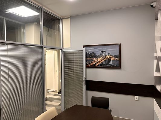 Продам коммерческое помещение 2 000 м2, Кирпичная ул, 6, Москва г