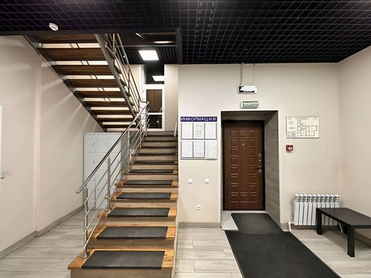 Продам коммерческое помещение 2 000 м2, Кирпичная ул, 6, Москва г