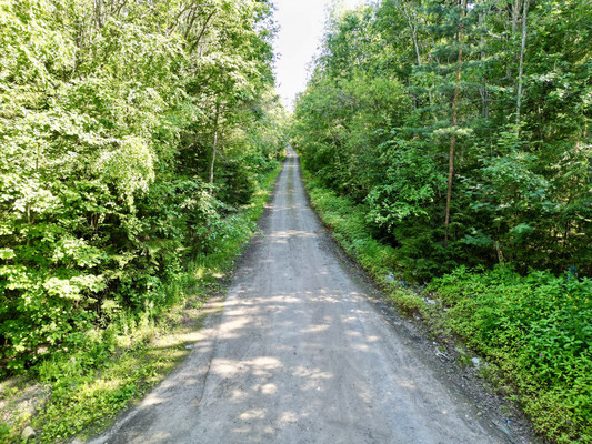 Продам землю для коммерческого использования 7,4 соток, ИЖС, Ужесельга д