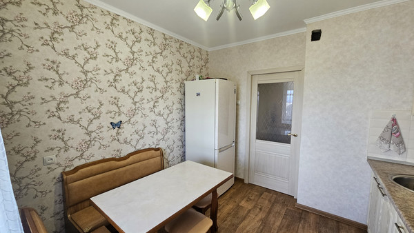 Продам двухкомнатную (2-комн.) квартиру, Шогенова ул, 16, Нальчик г