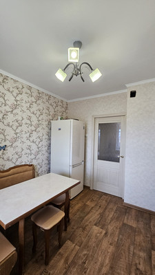 Продам двухкомнатную (2-комн.) квартиру, Шогенова ул, 16, Нальчик г