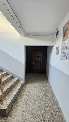 Продам двухкомнатную (2-комн.) квартиру, Шогенова ул, 16, Нальчик г