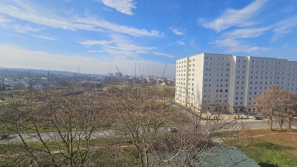 Продам двухкомнатную (2-комн.) квартиру, Шогенова ул, 16, Нальчик г