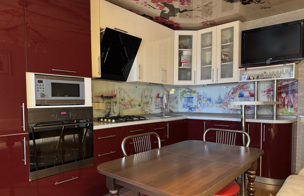 Продам двухкомнатную (2-комн.) квартиру, Добровольского ул, 13к1, Ростов-на-Дону г