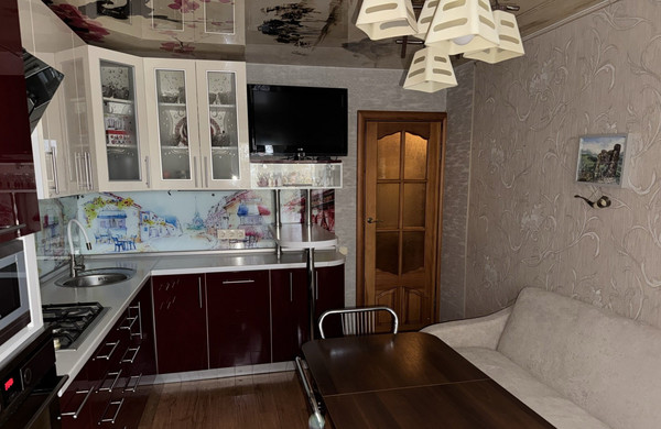 Продам двухкомнатную (2-комн.) квартиру, Добровольского ул, 13к1, Ростов-на-Дону г