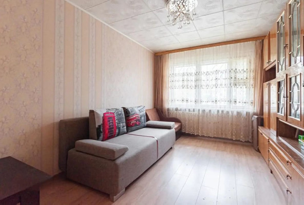 Продам трехкомнатную (3-комн.) квартиру, Волкова ул, 8к2, Ростов-на-Дону г