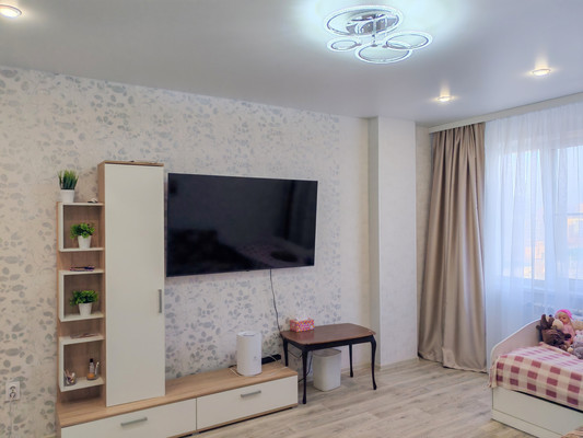 Продам однокомнатную (1-комн.) квартиру, Луначарского ул, 177Бк3, Батайск г