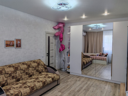 Продам однокомнатную (1-комн.) квартиру, Луначарского ул, 177Бк3, Батайск г