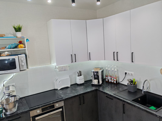 Продам однокомнатную (1-комн.) квартиру, Луначарского ул, 177Бк3, Батайск г