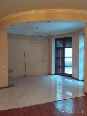 Продам трехкомнатную (3-комн.) квартиру, Козихинский Б. пер, 3, Москва г