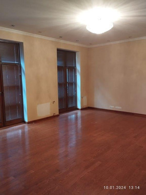 Продам трехкомнатную (3-комн.) квартиру, Козихинский Б. пер, 3, Москва г