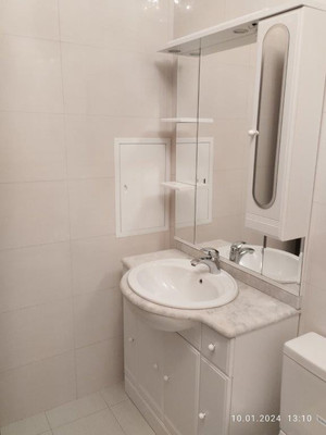 Продам трехкомнатную (3-комн.) квартиру, Козихинский Б. пер, 3, Москва г