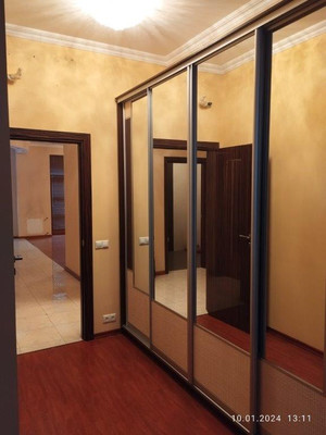 Продам трехкомнатную (3-комн.) квартиру, Козихинский Б. пер, 3, Москва г