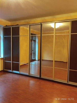 Продам трехкомнатную (3-комн.) квартиру, Козихинский Б. пер, 3, Москва г