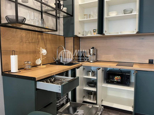 Продам однокомнатную (1-комн.) квартиру, Овражная ул, 47, Новоивановское рп