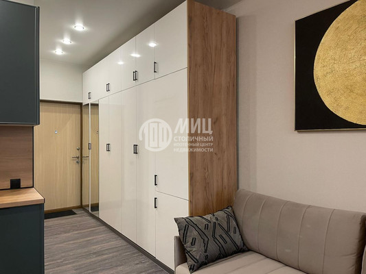 Продам однокомнатную (1-комн.) квартиру, Овражная ул, 47, Новоивановское рп